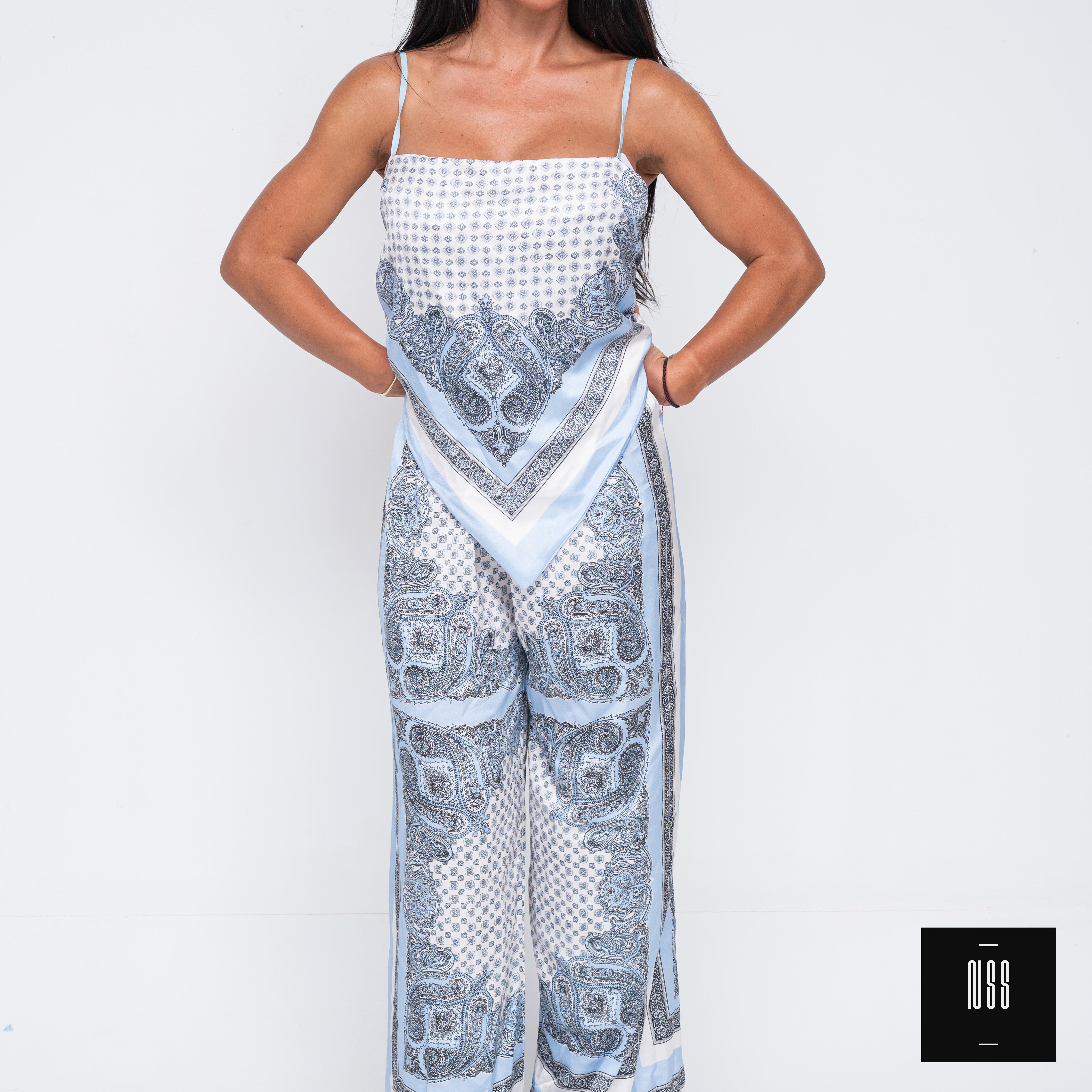 Комплект Потник и Панталон в синьо